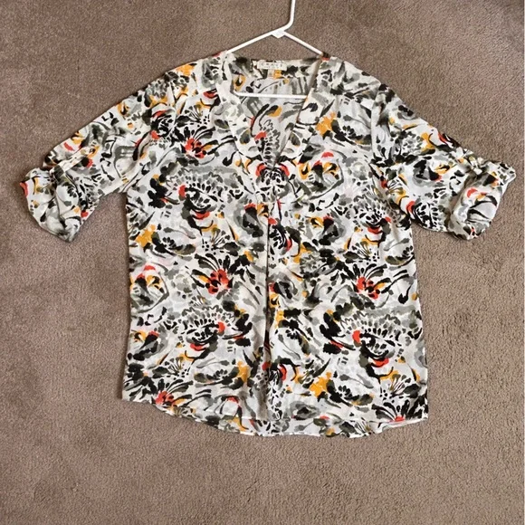 CHAUS New York Women’s Size Large blouse, sleeves button to the elbow , colorful - Picture 4 of 11